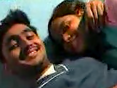 Indian chick and her BF have sex in cowgirl position in hot homemade clip