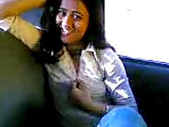 Homemade video with Indian girl getting fingered