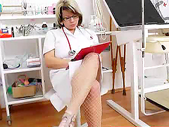 Elder blondie matured putting in pussy plus huge adult toy