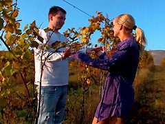Fucking a Sexy Russian Blonde Babe Outdoors in Autumn